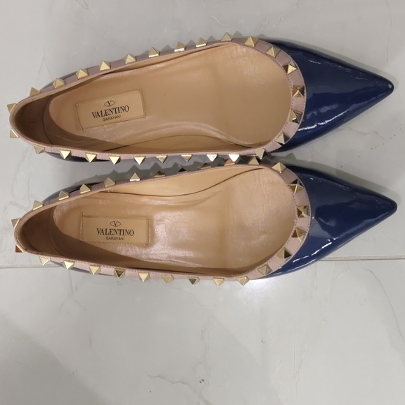 Valentino Garavani Accessories - Valentino Rock Stud Flats